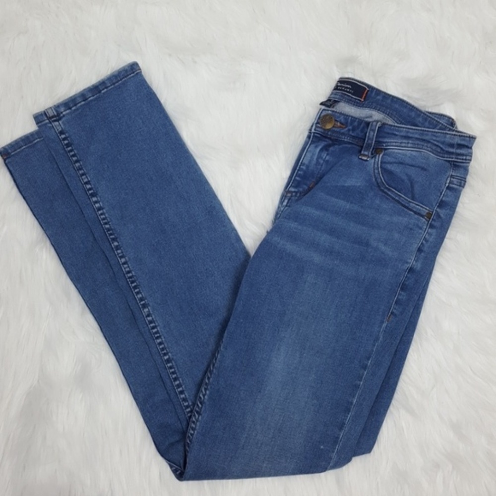 Tommy Bahama Haddon Skinny Jeans - Size 6 - Picture 2 of 5
